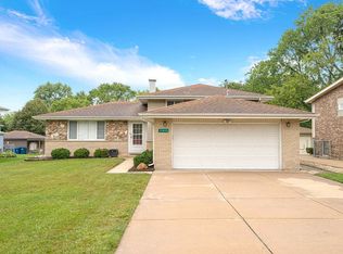 11612 S Lawler Ave, Alsip, IL 60803