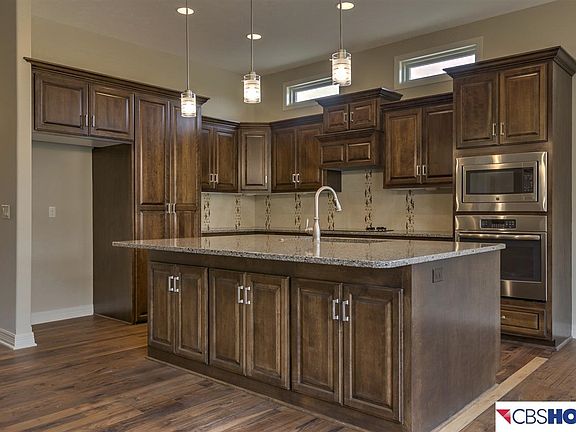 5th image of 8129 Ponderosa Dr