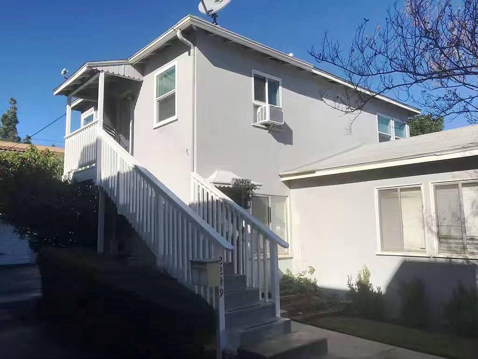 1st image of 2247 N Catalina St #2249