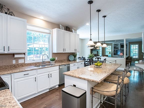 5th image of 20156 Kylemore Dr