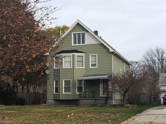 2nd image of 3217 West Blvd