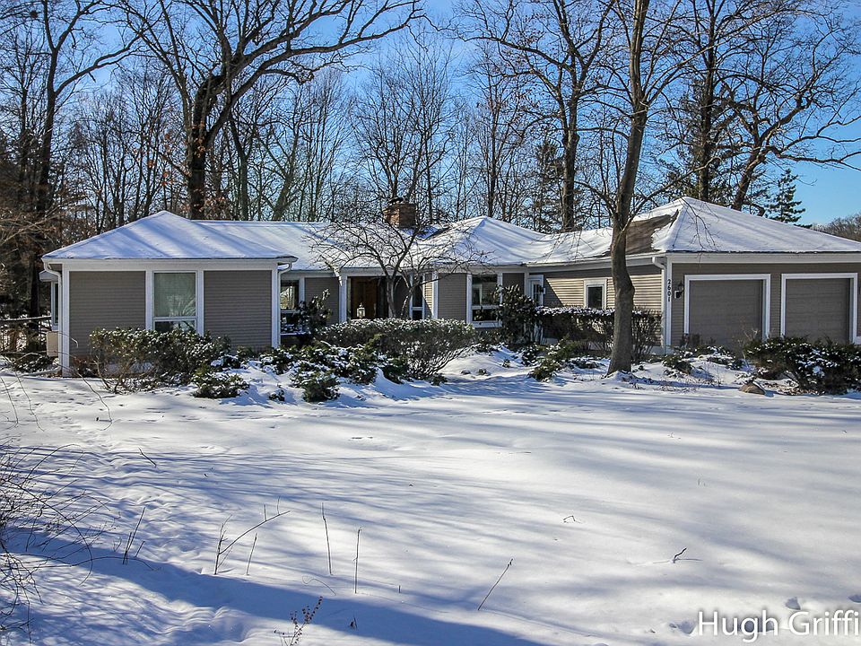 1st image of 2601 Cascade Springs Dr SE