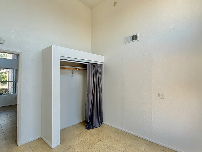9250 Longridge Way — Photo 22