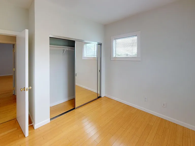 3272 Hannah St — Photo 18