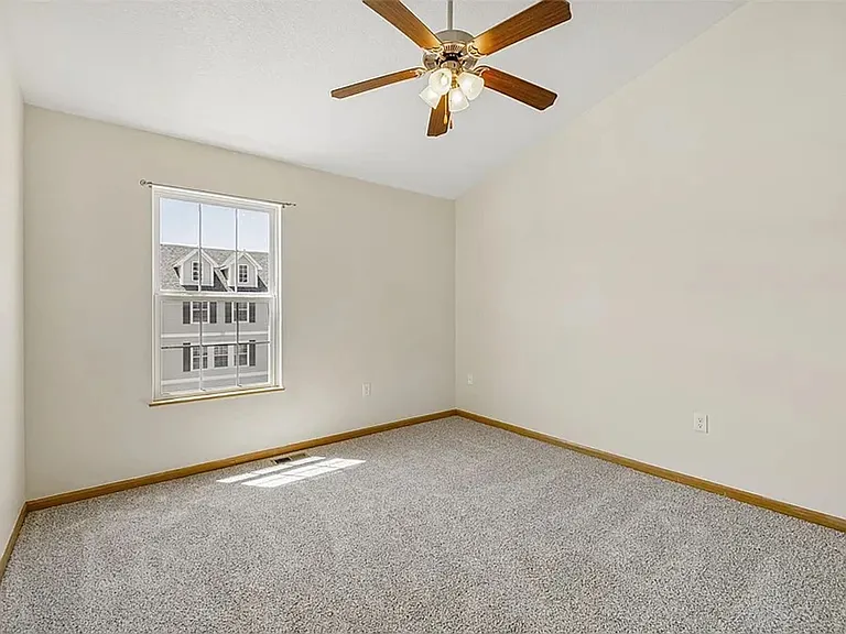 3180 SW Arlan Ln — Photo 16