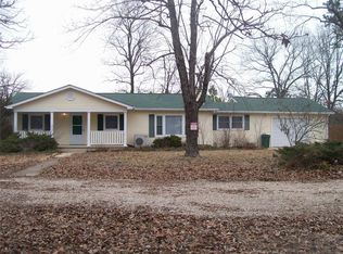 2607 Highway C, Bourbon, MO 65441