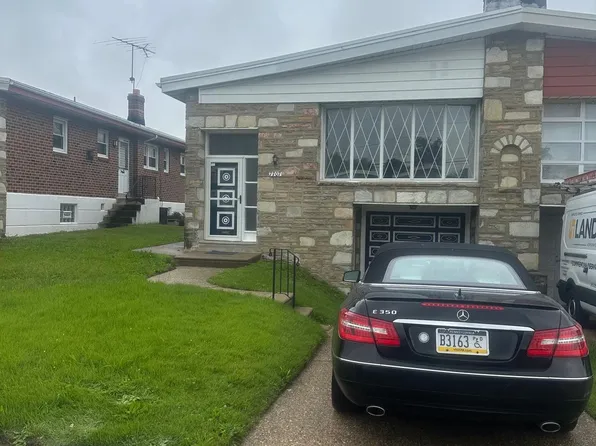 7707 Algon Ave, Philadelphia, PA 19111