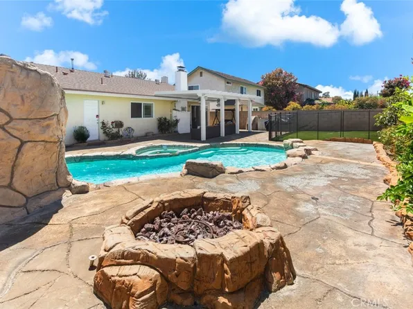 11157 Flower Ave, Fountain Valley, CA 92708