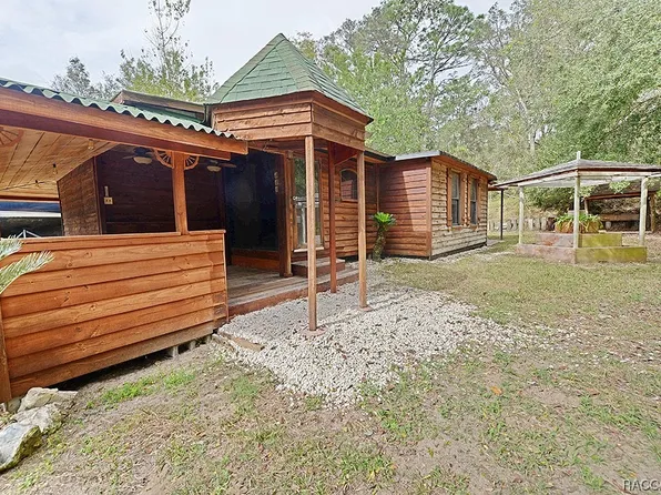 7961 E Quill Ln, Floral City, FL 34436