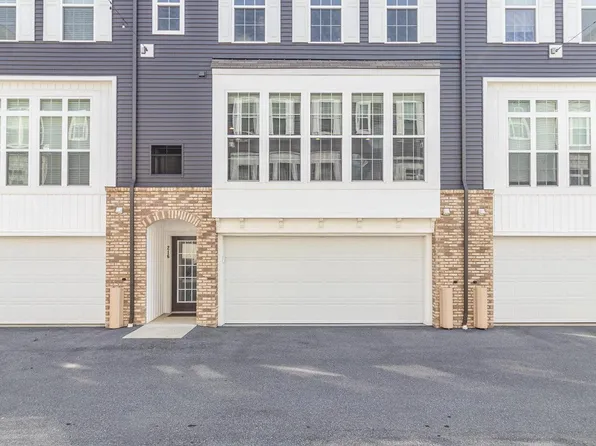 216 Mayer Pl, Lancaster, PA 17601