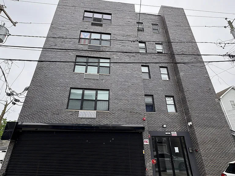 112 Godwin Ave #3 — Photo 1