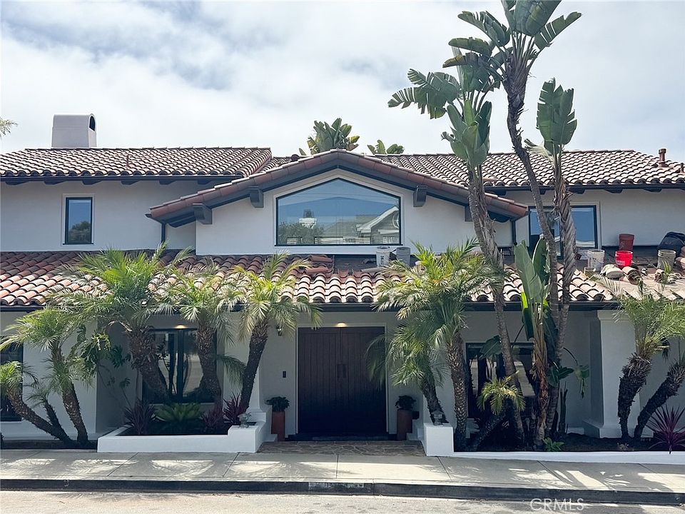 1st image of 1725 N Poinsettia Ave