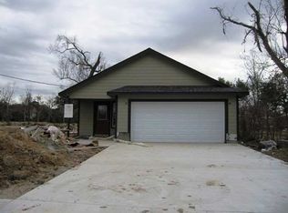 633 Royal St, Beaumont, TX 77701