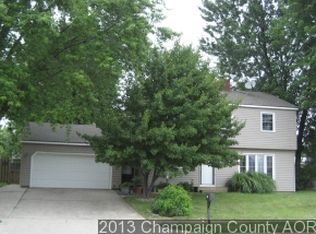 718 Devonshire Dr, Champaign, IL