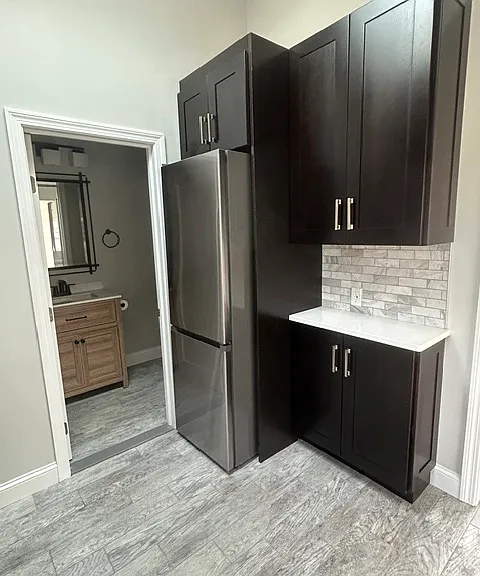 1169 Essex Rd #3 — Photo 9