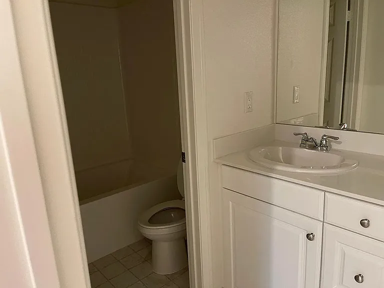 8277 Country Mile Ln — Photo 23