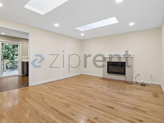 2nd image of 7642 138th Pl NE