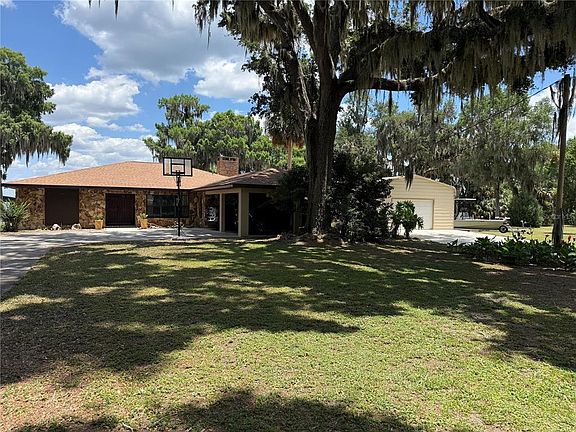 3rd image of 4232 COUNTY ROAD 400