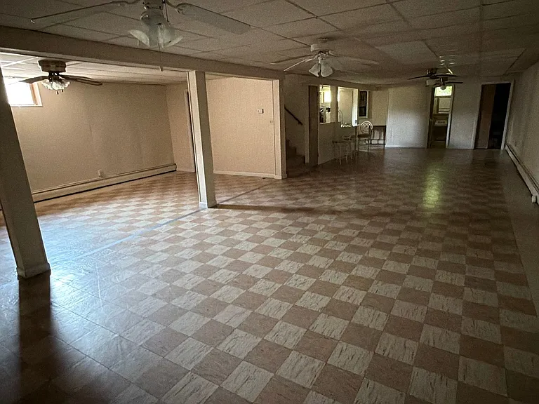 545 Cassville Rd — Photo 34
