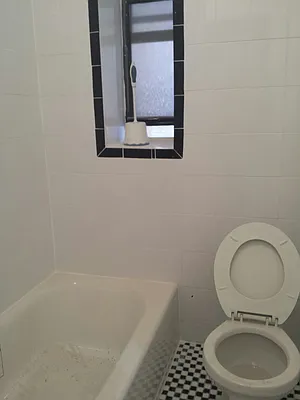 Rented by Brooklyn Vertical Inc. | media 40