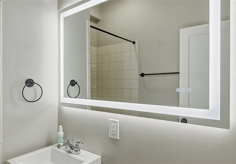 7101 California Ave SW — Photo 12