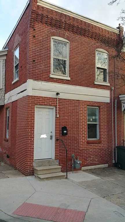 220 N Harrison St photo 1