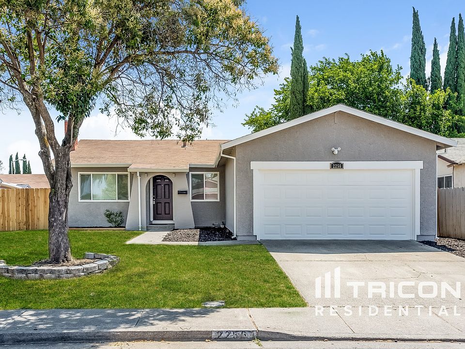 1st image of 2256 Sandpiper Dr