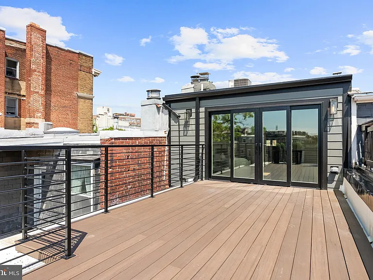1816 Belmont Rd NW — Photo 12