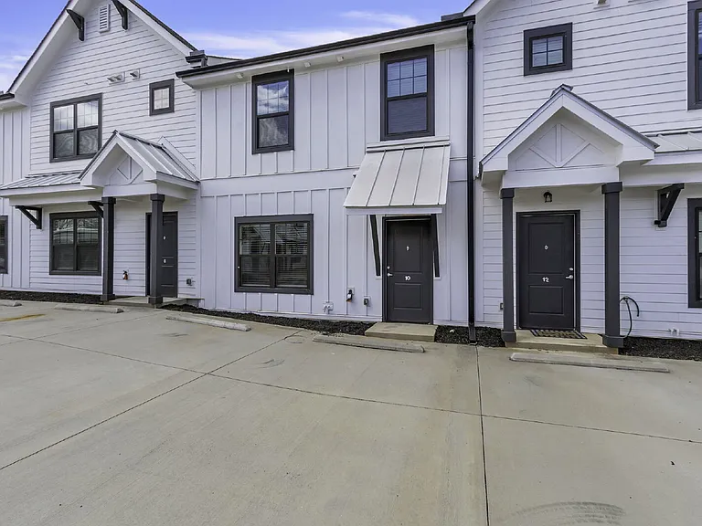 148 Cox St — Photo 36