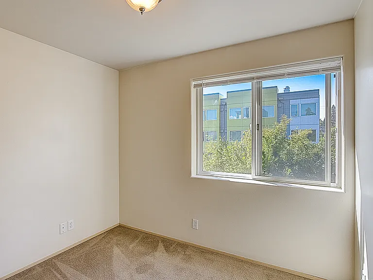3rd Fl - BR #5