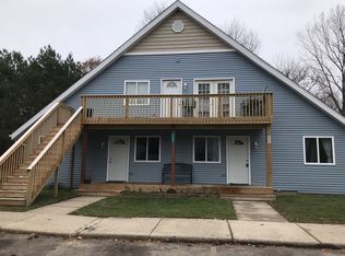 6080 Briarcliff Path APT B, Kalamazoo, MI 49009