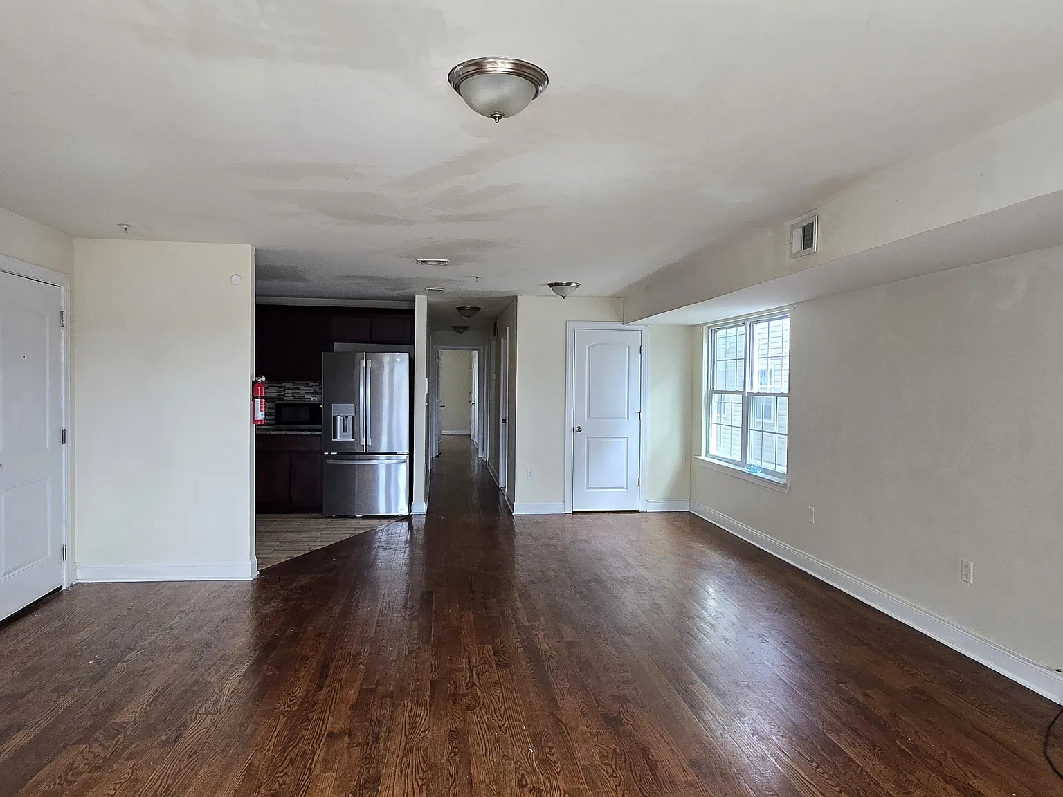 3 bed, 1600 sqft, $2,850 — Photo 4