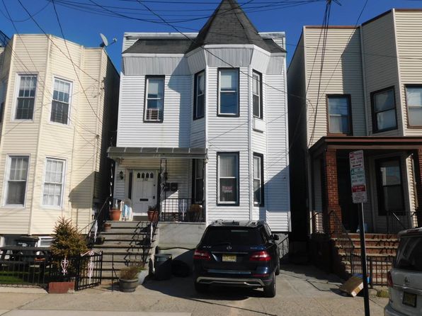 330 New York Ave