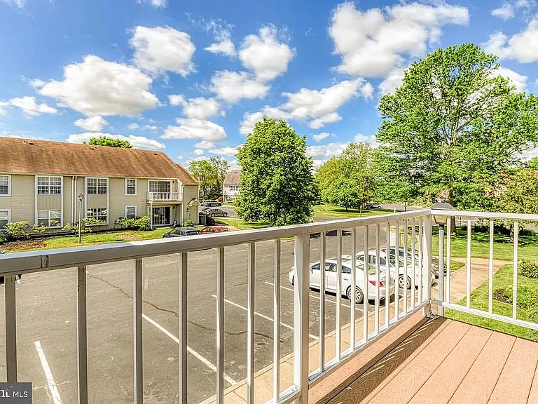312 Willow Turn — Photo 2