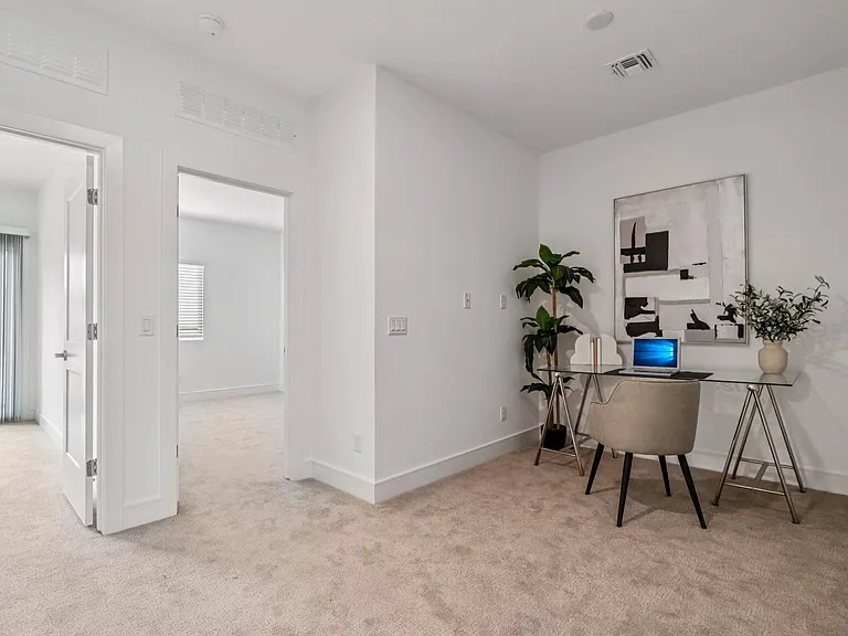 Elevate at Red Mountain Townhomes — Photo 25