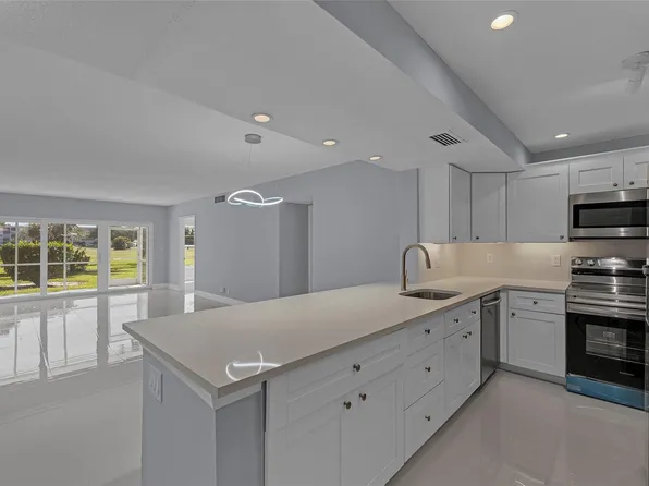 2800 N Palm Aire Drive #108, Pompano Beach, FL 33069