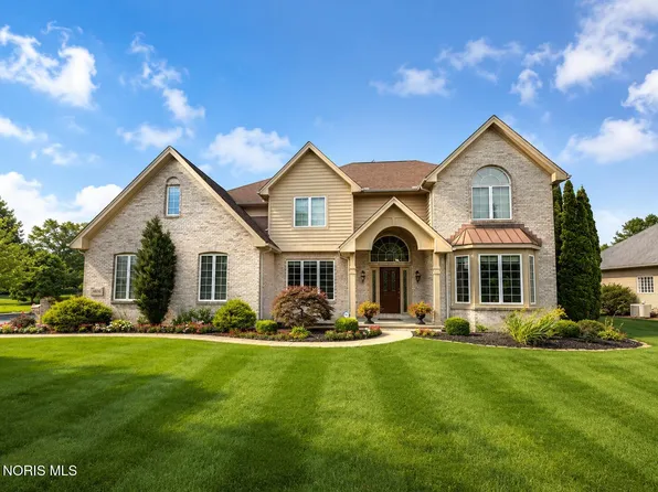 4810 Farm Creek Ln, Sylvania, OH 43560
