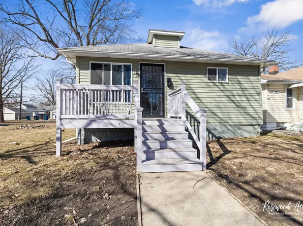 245 N 6th Ave, Kankakee, IL 60901