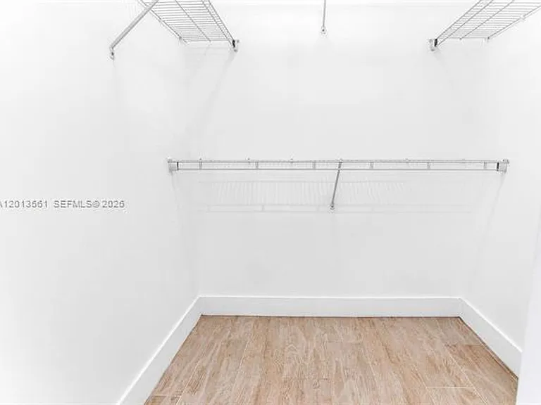 20919 NW 1st Dr #Townhouse 20919 — Photo 35