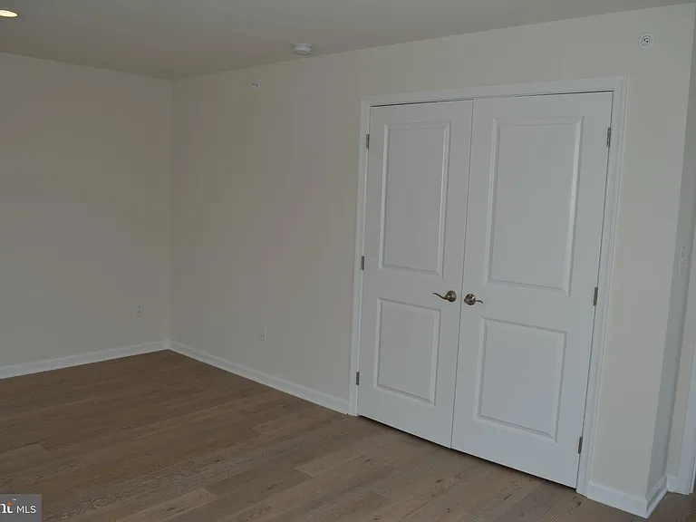 7631 Ridge Ave #2 — Photo 7
