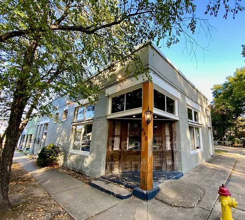 440 Olive St