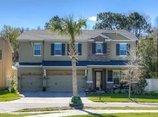 27780 Autumn Breeze Cir, Zephyrhills, FL 33544