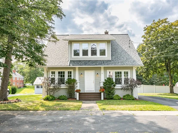 61 North Ave, Avon, NY 14414