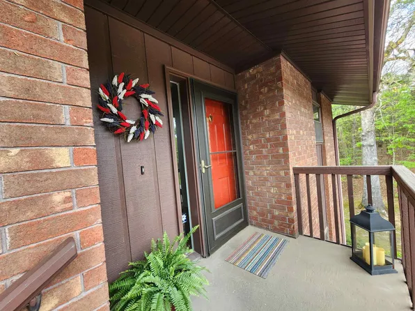 715 Weston Rd, Hot Springs, AR 71913