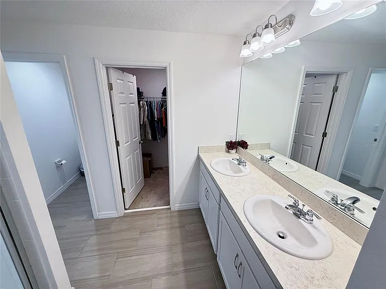 1603 Cloudy Ct — Photo 38