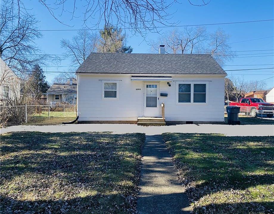 1st image of 2292 N Moreland Ave