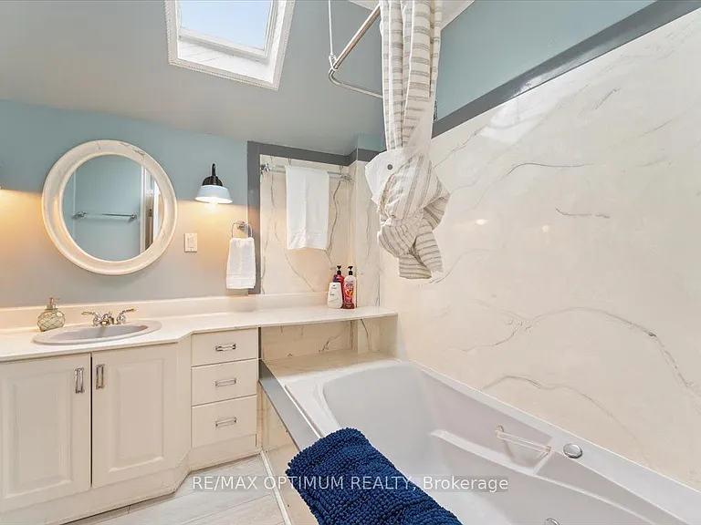 1019 Beach Blvd — Photo 28
