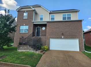 5476 Oak Chase Dr, Antioch, TN 37013