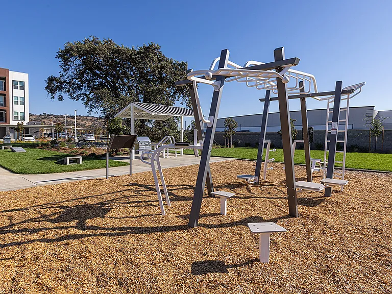 Nova at Green Valley Apartments — Photo 29