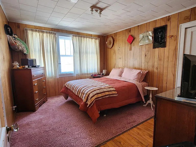 502 Ascherman St — Photo 5